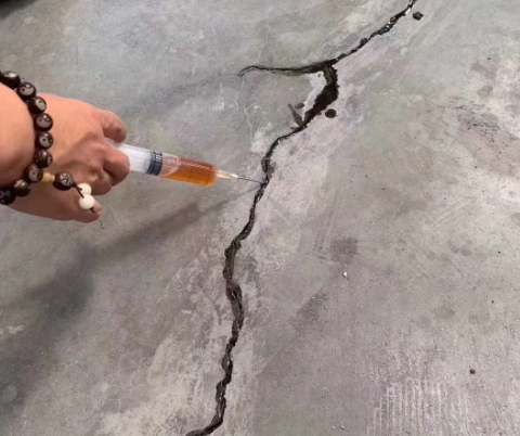 白朗混凝土裂缝修补技术详解​